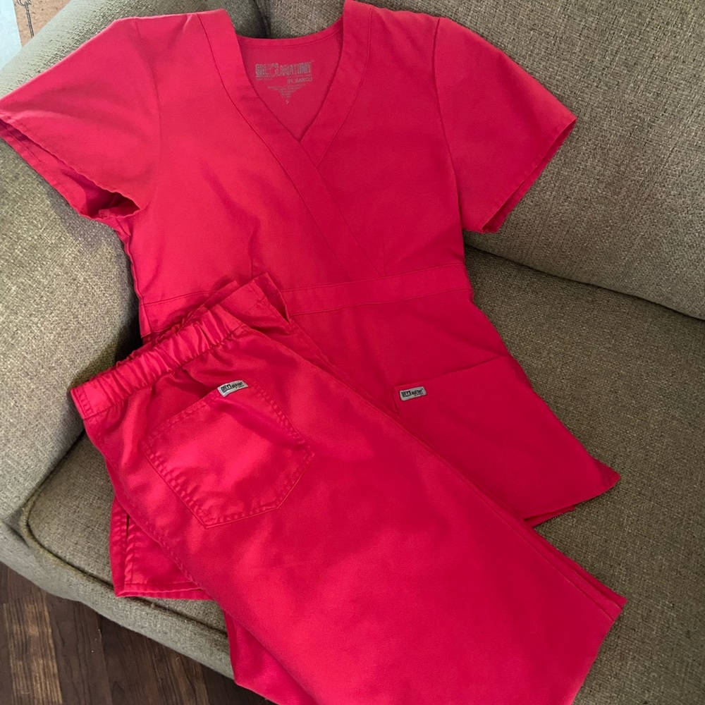 Greys Anatomy scrub set